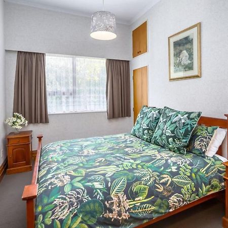 The Farmhouse On Church Greytown Extérieur photo