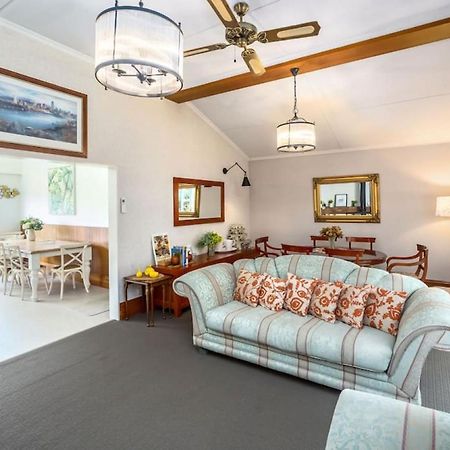 The Farmhouse On Church Greytown Extérieur photo