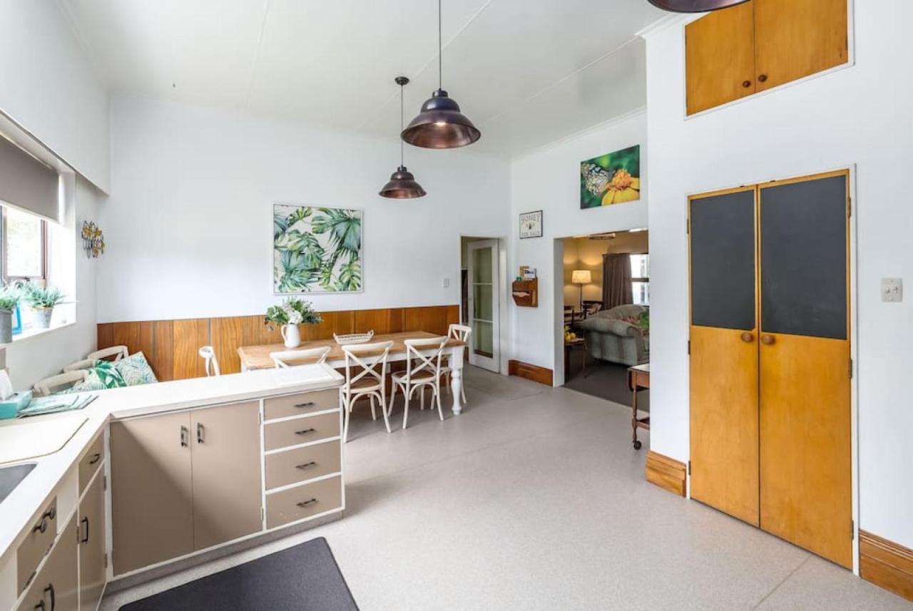 The Farmhouse On Church Greytown Extérieur photo